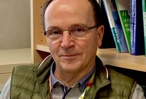 Prof. Henri Cramail reçoit le Prix Champetier 2023 du Groupe Français des Polymères thumbnail
