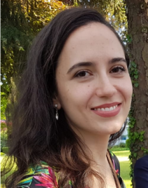 Thaíssa C. Chapparo picture